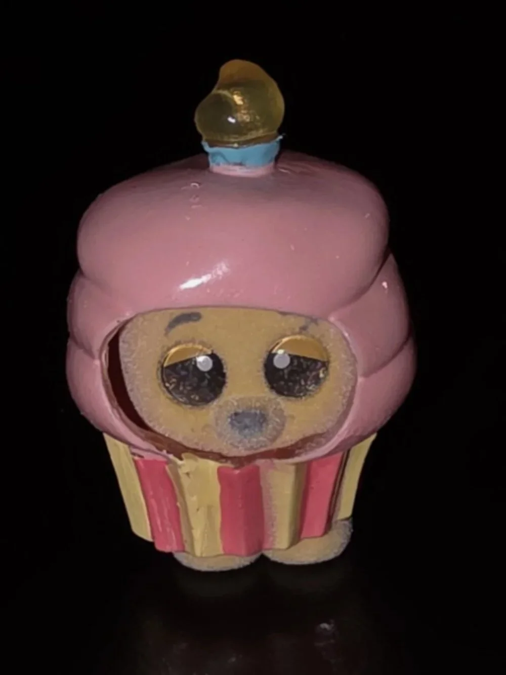 Costume Foodies FLOCKED Pooh Cupcake Disney Doorables